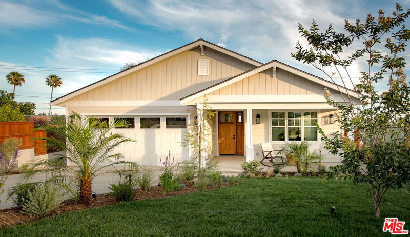 924 Poppyfields Dr