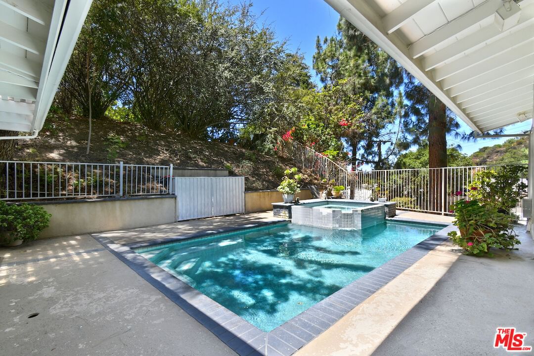 Summerfield photo 29