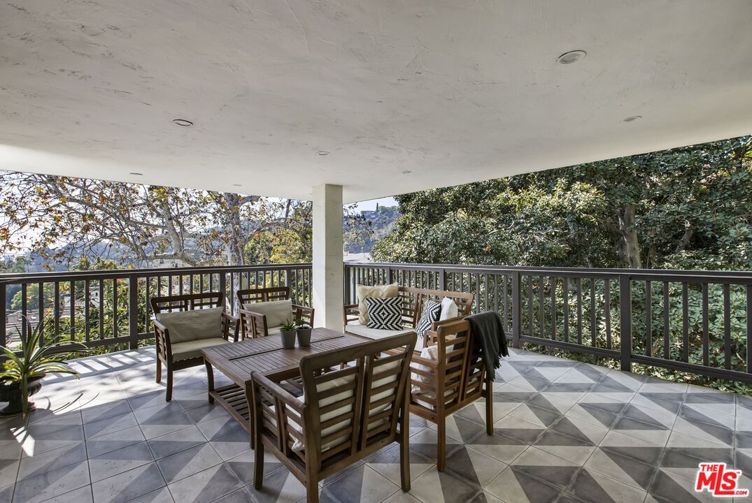 Westshire photo 36