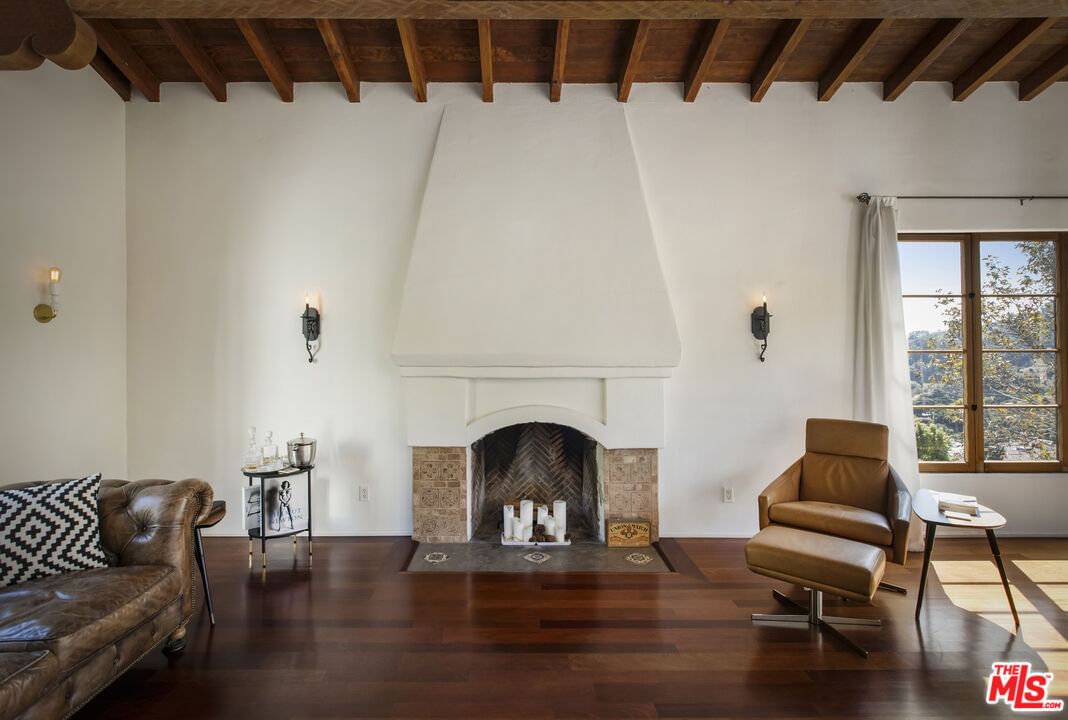 Westshire photo 8