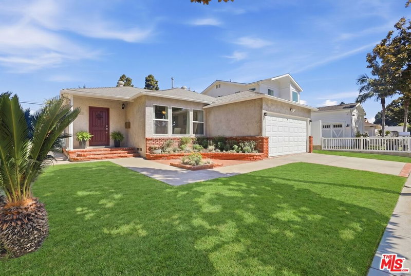11521 Patom Dr