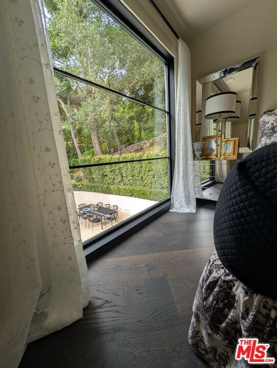 Moraga photo 30