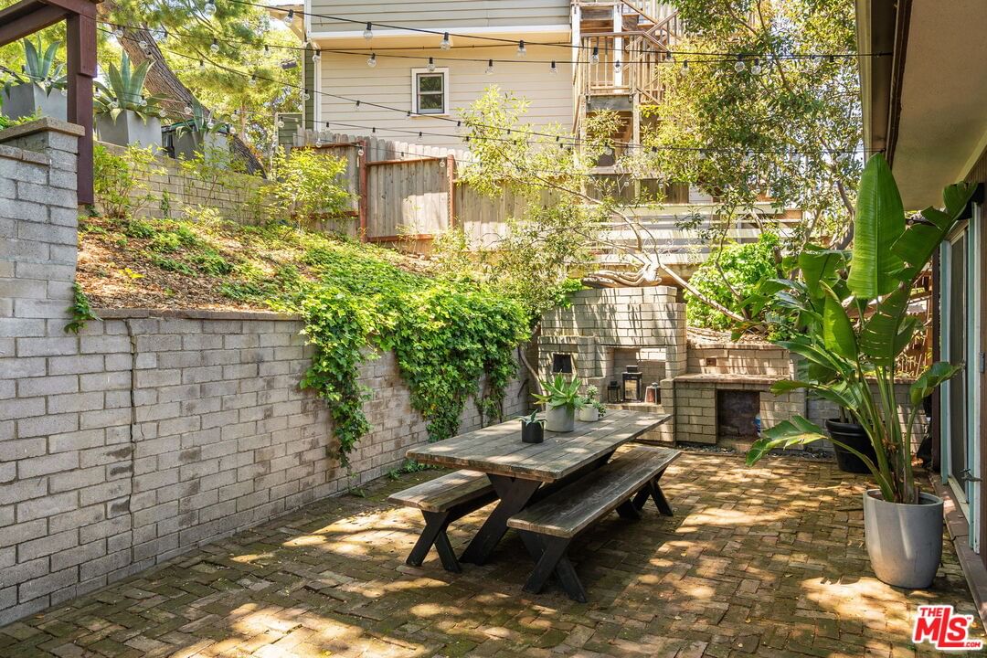 Valley View photo 25