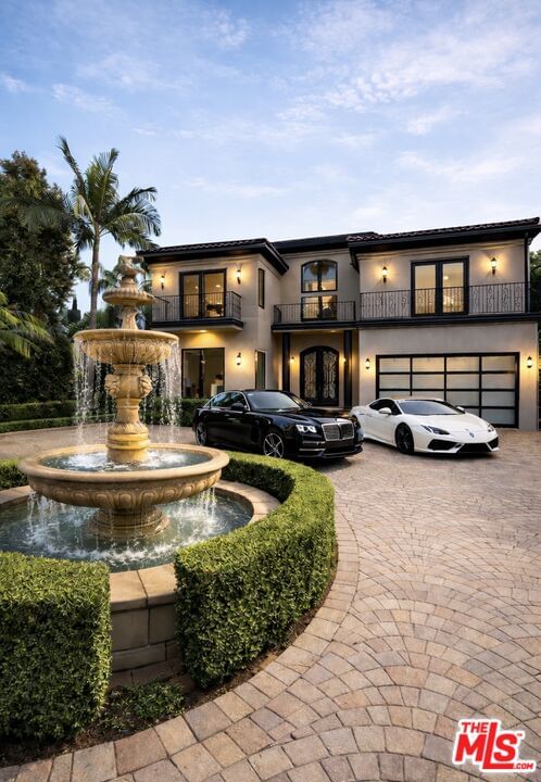 13359 Chandler Blvd