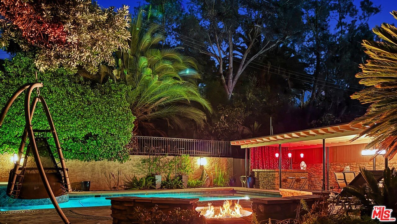 Shady Cove photo 44