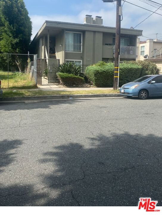 320 Lime St