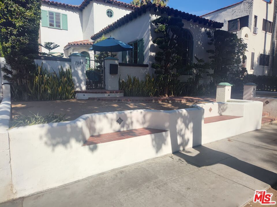 Norton photo 3