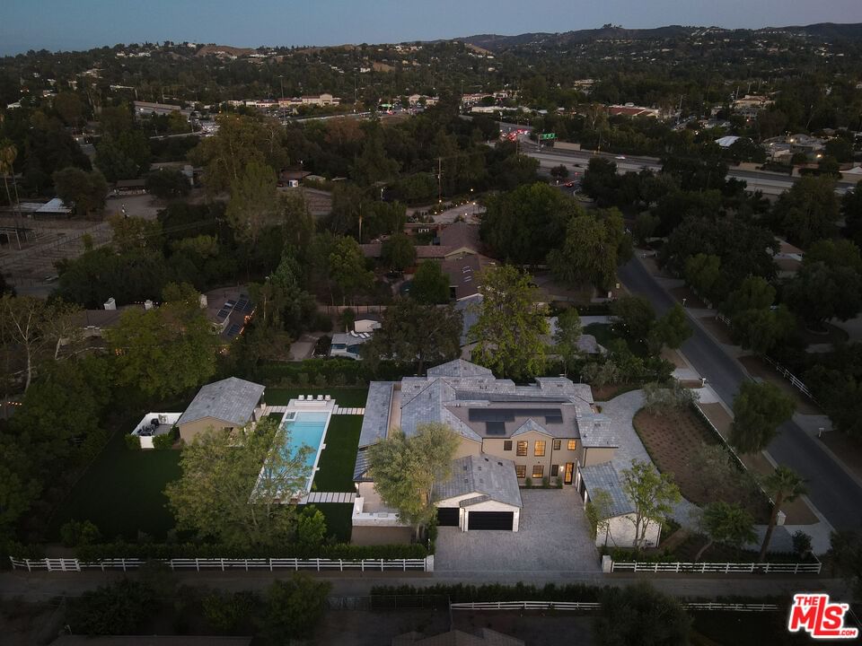 Long Valley photo 6
