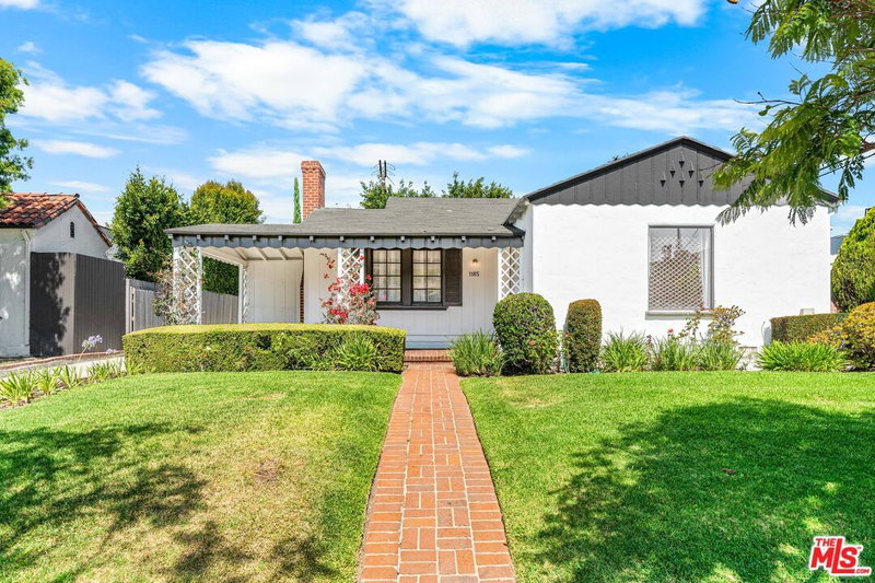 1185 Hauser Blvd