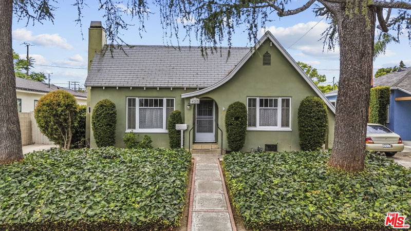 427 Orchard Dr