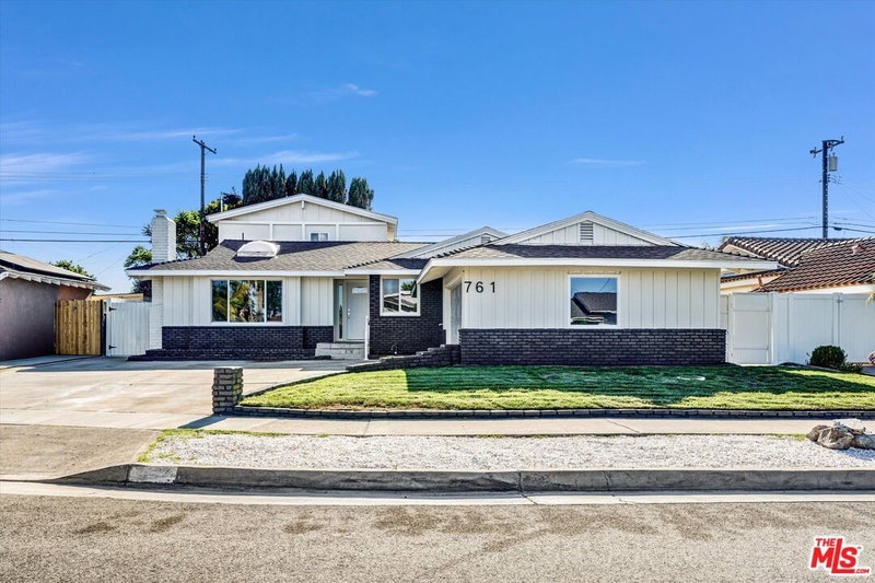 761 Candlewood Dr