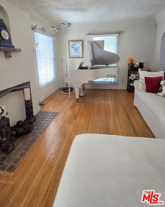 Brynhurst photo 56