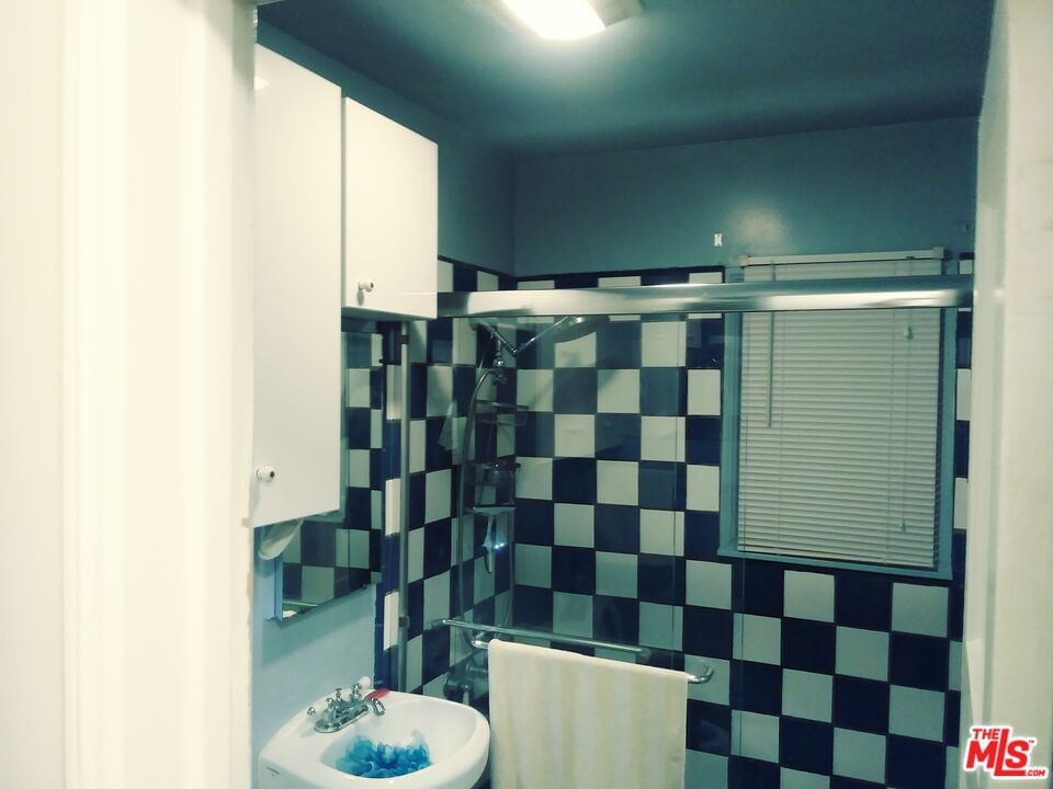 Broadacres photo 11