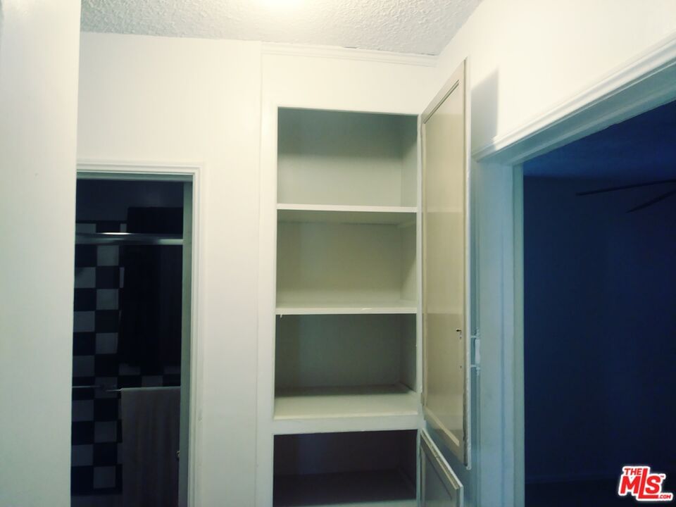Broadacres photo 15