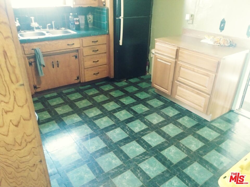 Broadacres photo 16