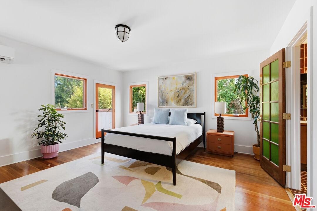 Mar Vista photo 19