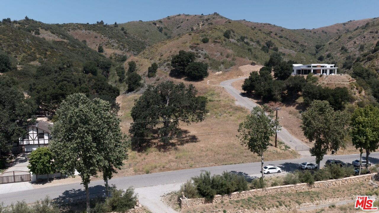 Stokes Canyon Rd photo 7