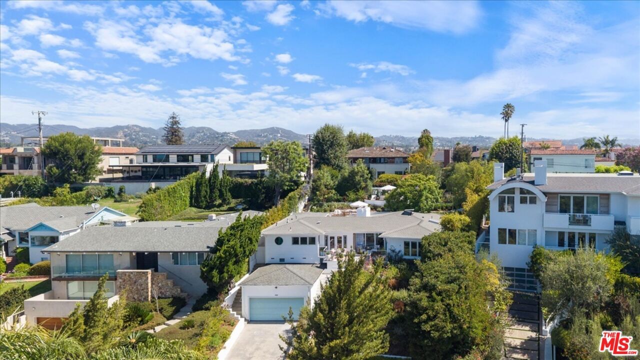 Berkeley photo 36