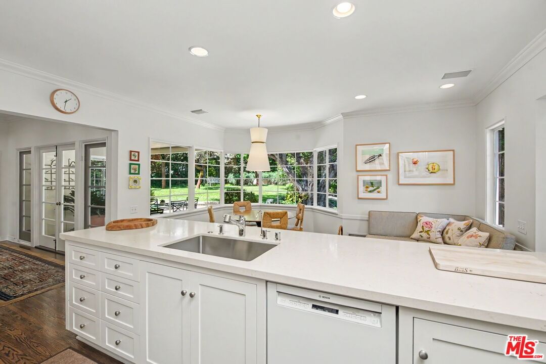 Woodruff photo 19