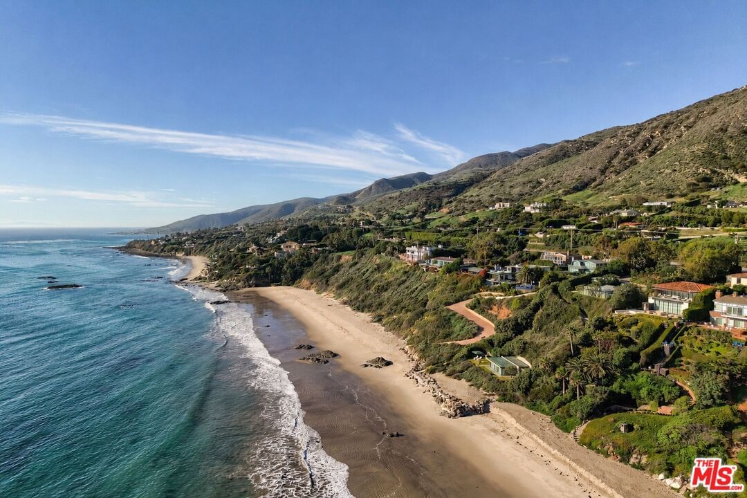 Pacific Coast Highway photo 9