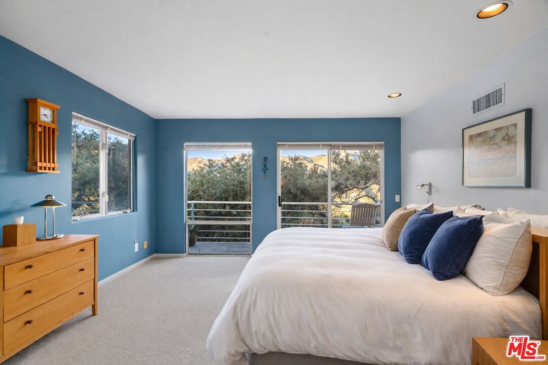 Ingleside photo 26