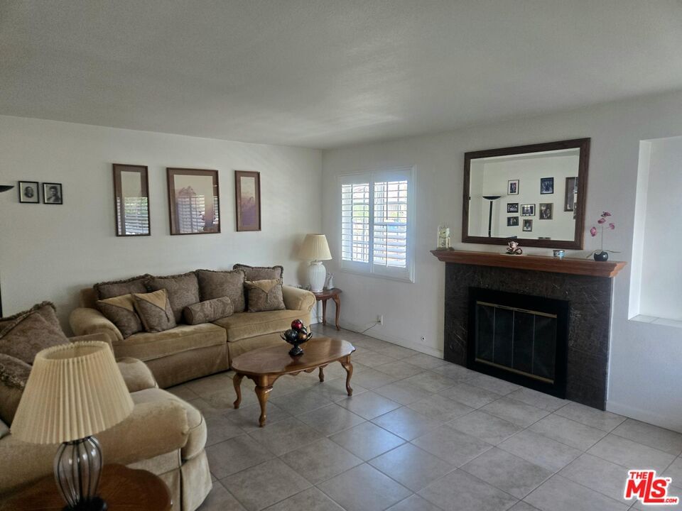 Hallwood photo 11