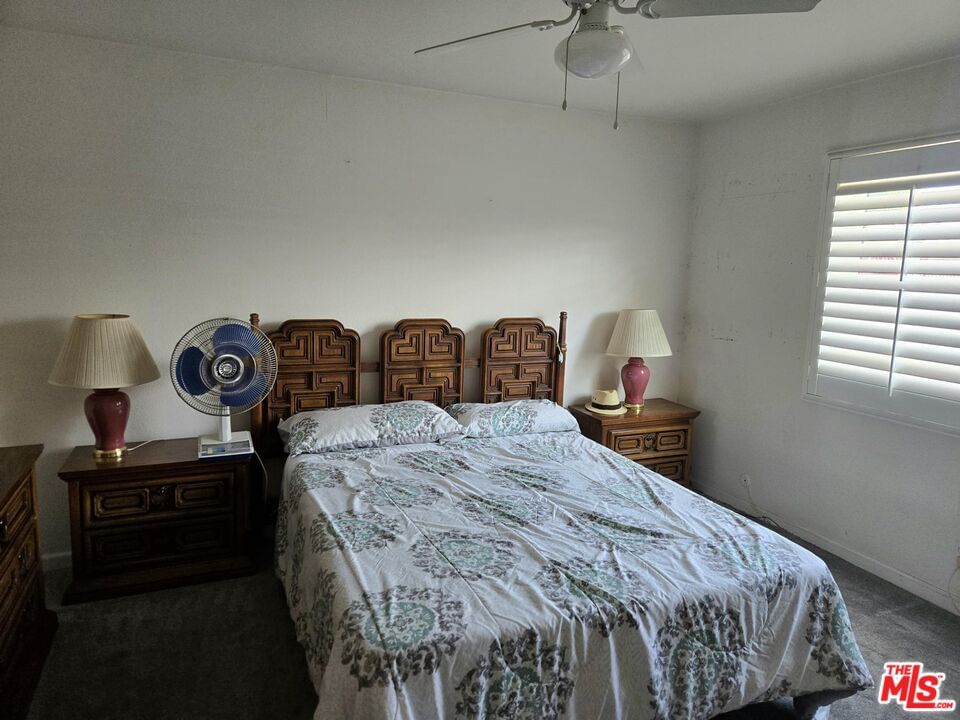 Hallwood photo 15