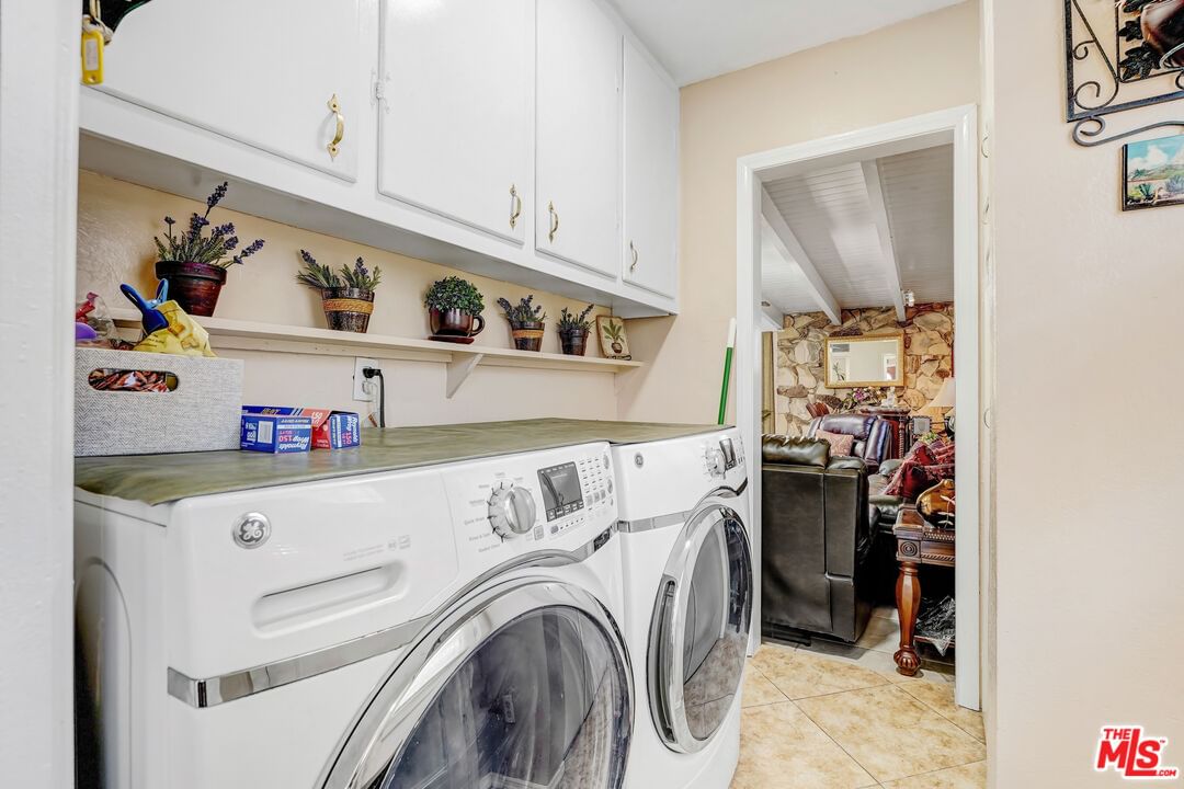 Ontario photo 17