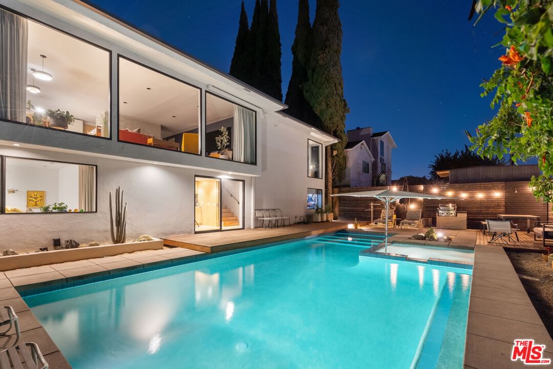 Verdugo View photo 40
