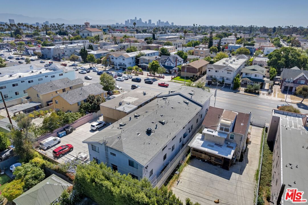 Crenshaw photo 24