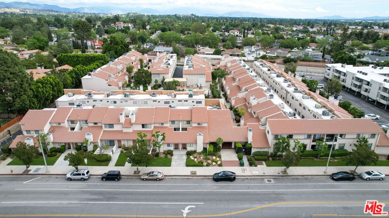 Canoga photo 15