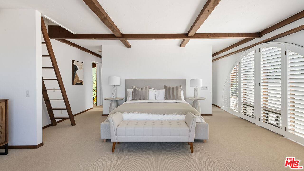 Malibu Cove Colony photo 25