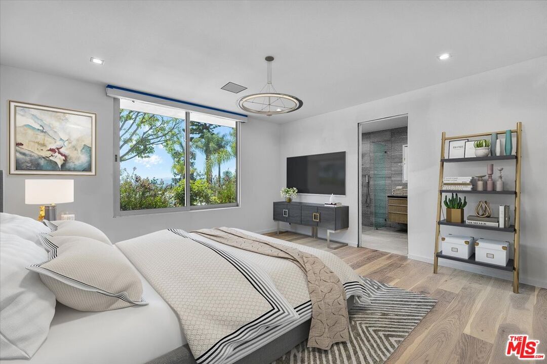 Loma Vista photo 36