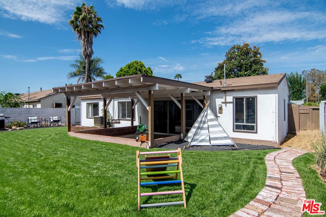 Hesperia photo 22