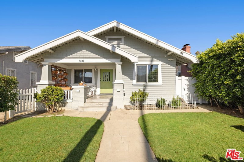 4820 Van Ness Ave