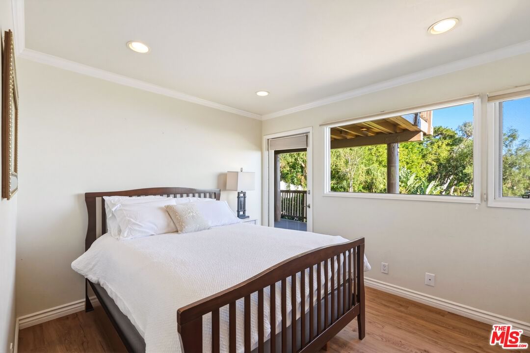 Seabreeze photo 19