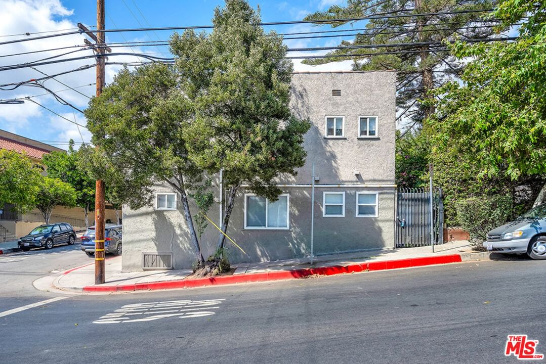 Patton photo 3