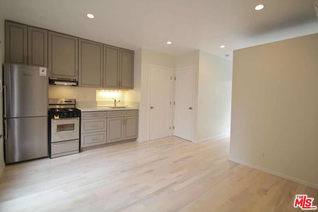 Hilldale photo 31