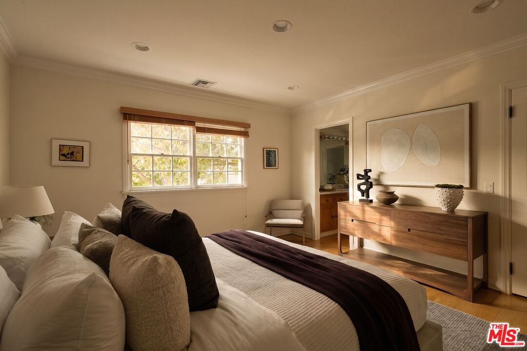 Malibu Colony photo 27
