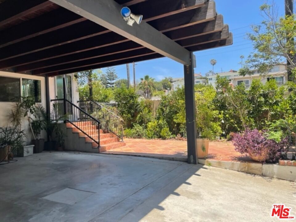 Sunridge photo 25