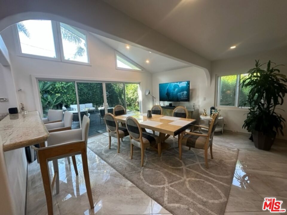 Sunridge photo 40