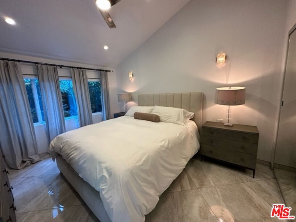Sunridge photo 42