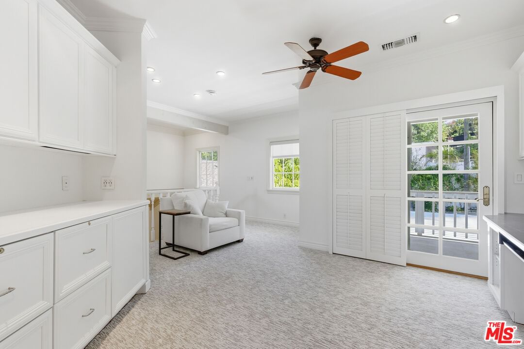Crownridge photo 38
