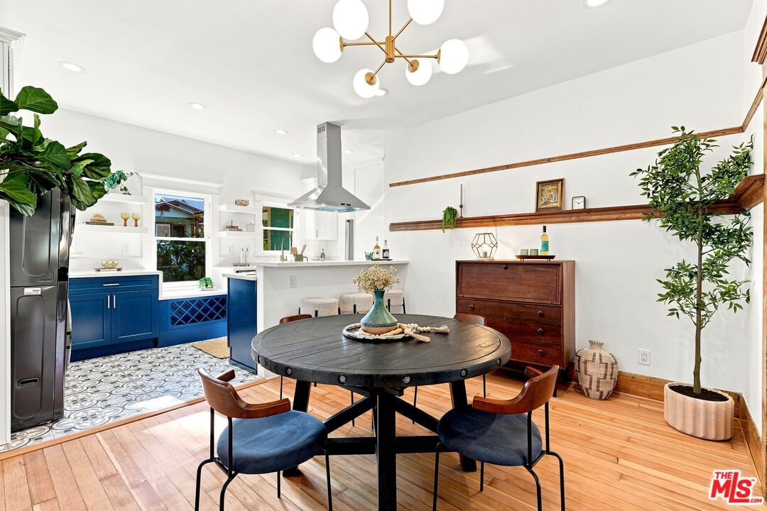 Avenue 57 photo 16