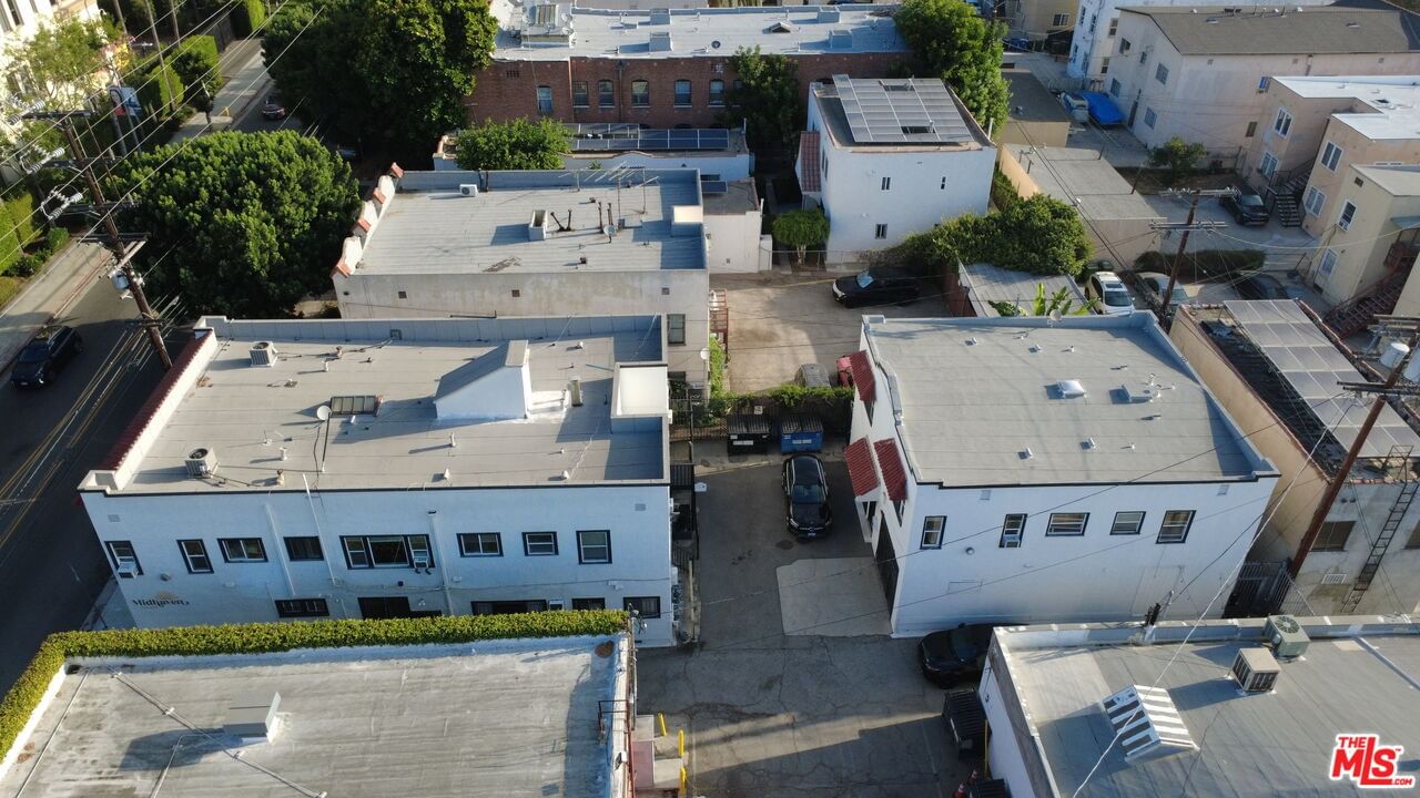Van Ness photo 16