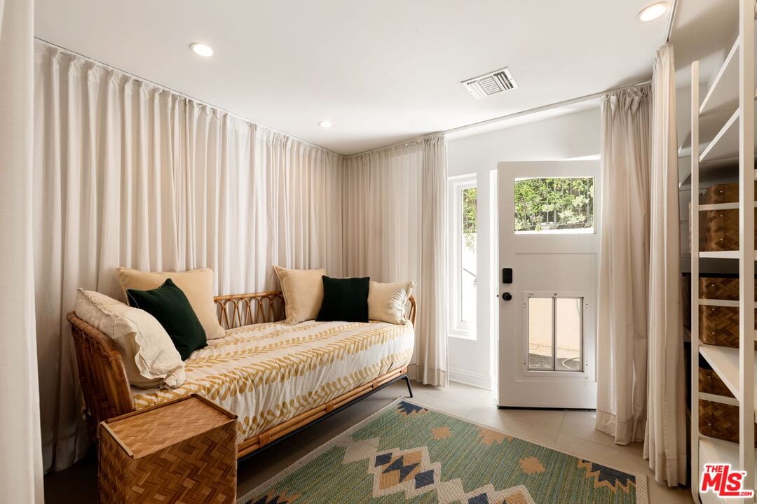 Curson photo 26