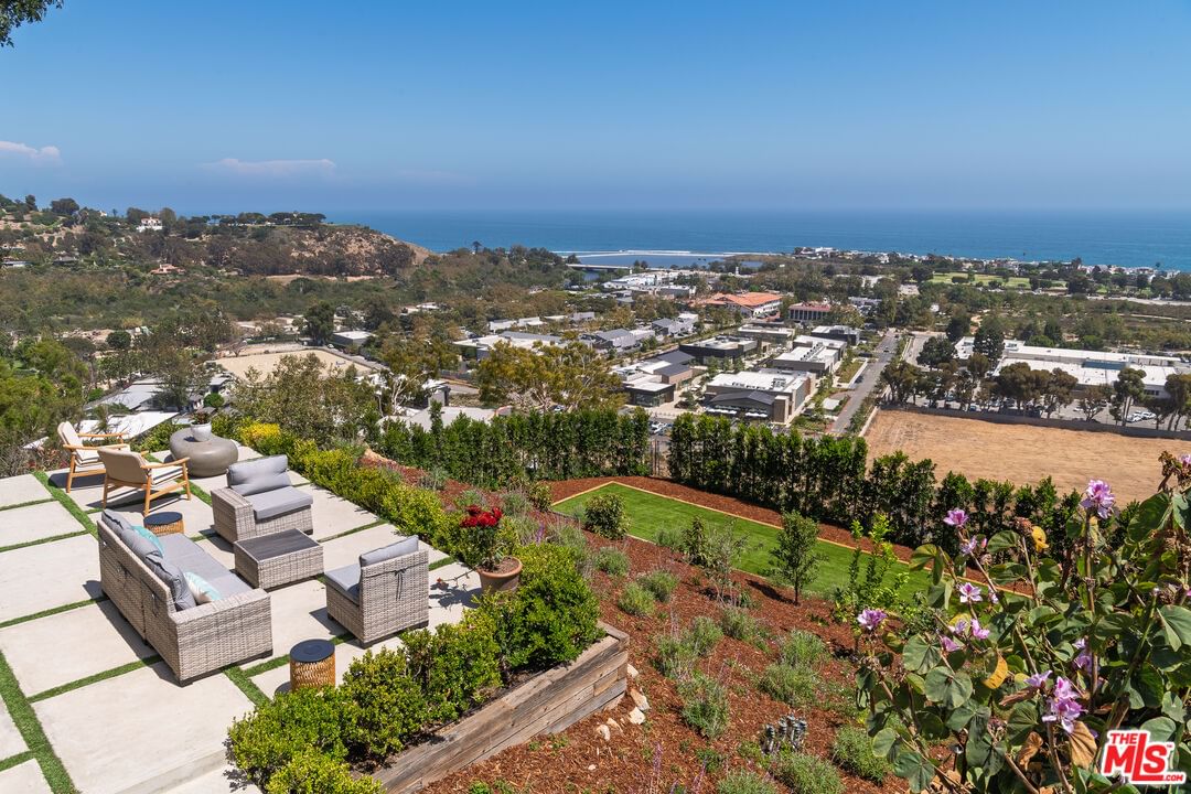 Harbor Vista photo 44