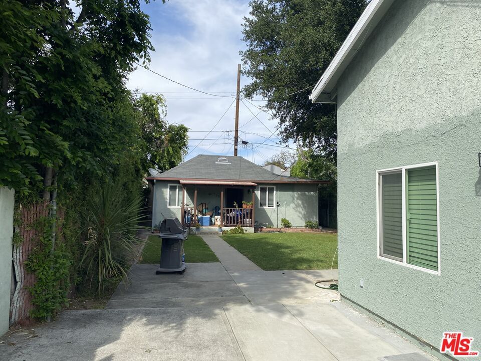 Crescent photo 13