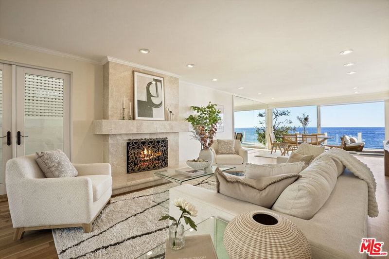 26908 Malibu Cove Colony Dr