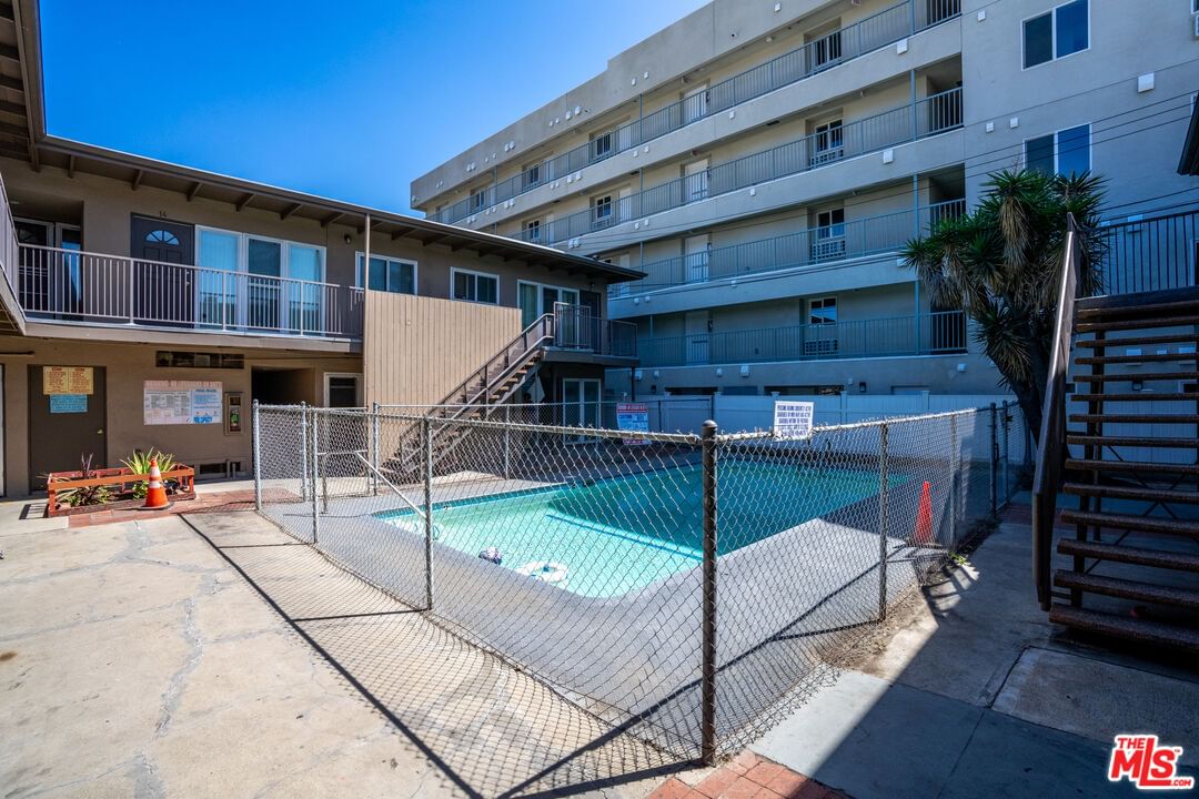Inglewood photo 16
